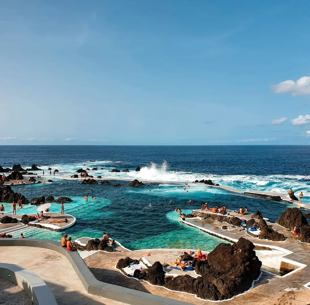 Sea Pool Window in Madeira: Porto Moniz