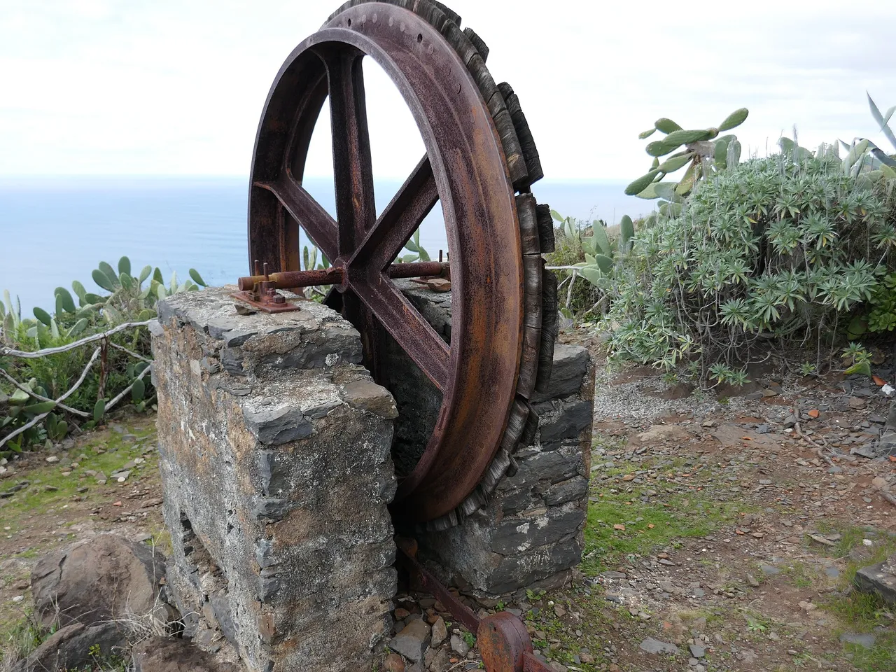 Vereda dos Zimbreiros, Madeira hiking trail (V-ZIMBREIROS)